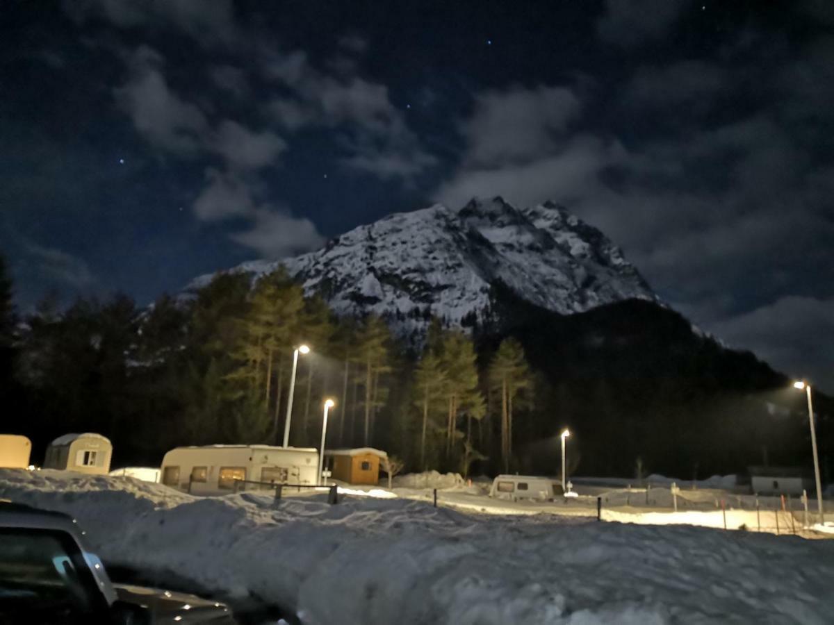 Camping Lechtal Vorderhornbach Exterior foto